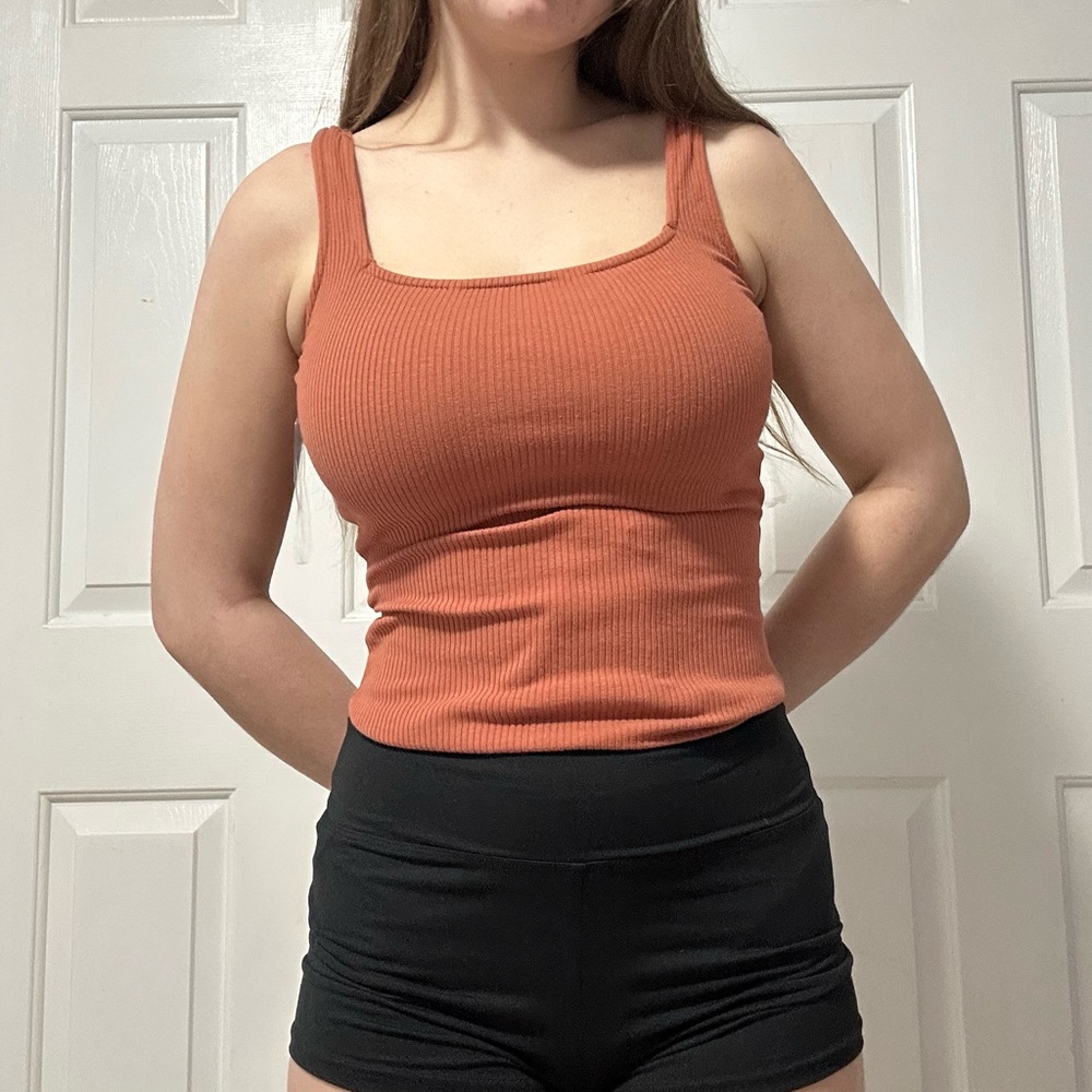 Women's Ribbed Tank Top - Rust